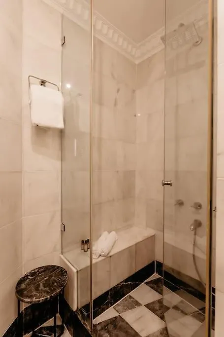 Apartament The Little Red Door *Cihangir* Istanbul Turcia